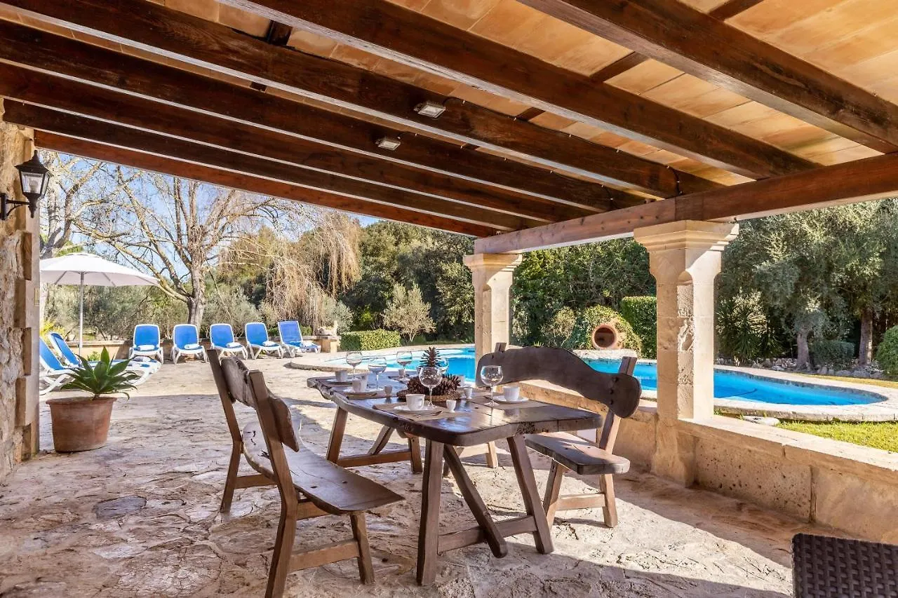 Roig Petit Villa Pollenca 0*,