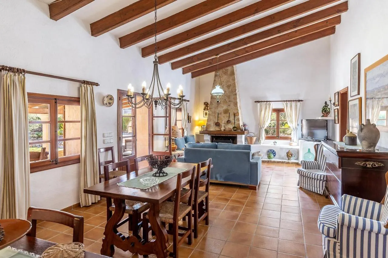 Roig Petit Villa Pollenca