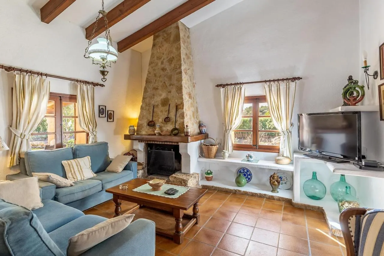 Roig Petit Villa Pollenca Spain